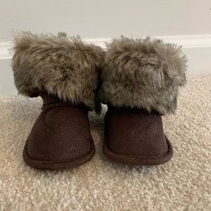 Infant Fur Trimmed Boots